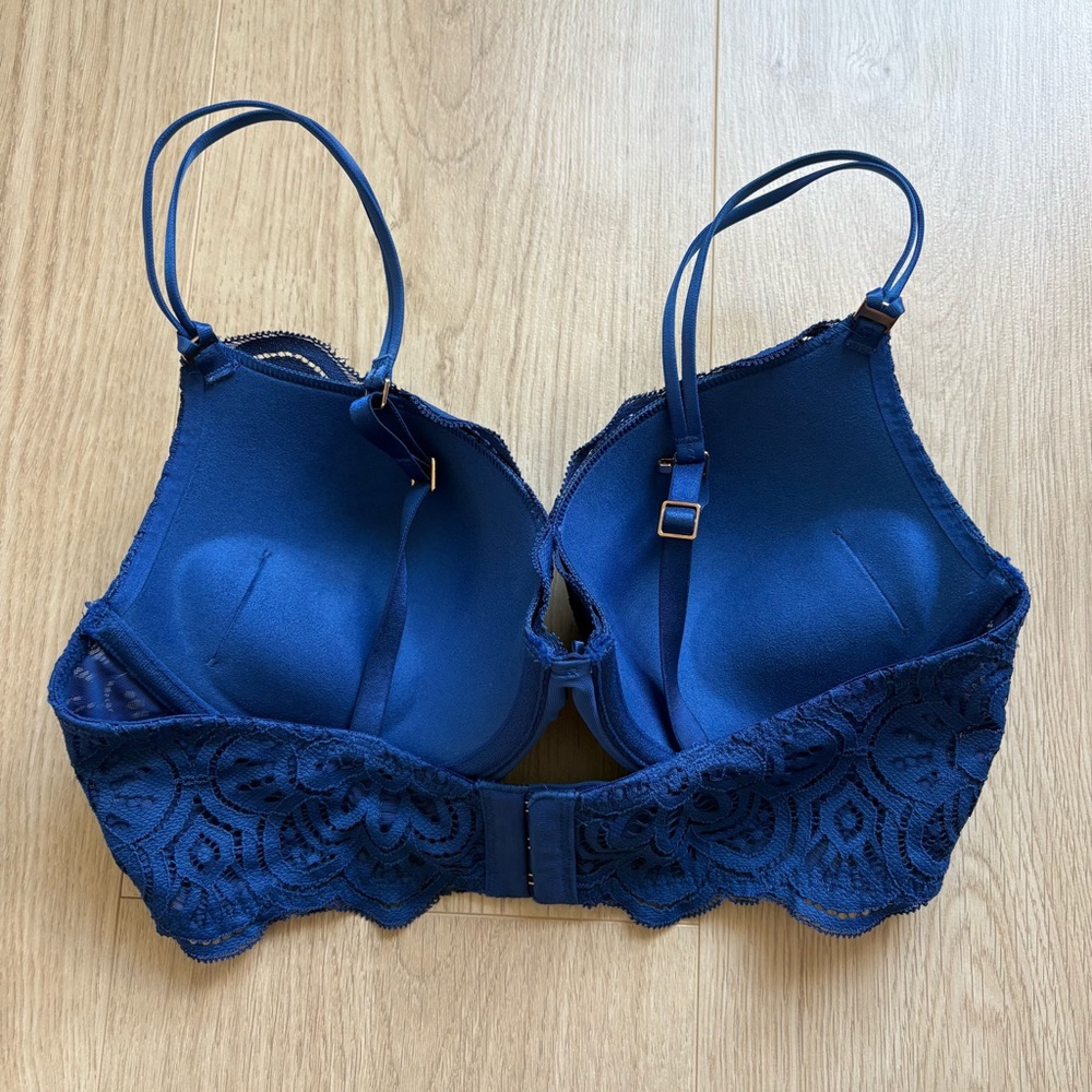 2 Aerie Push Up Bras - Picture 3 of 16